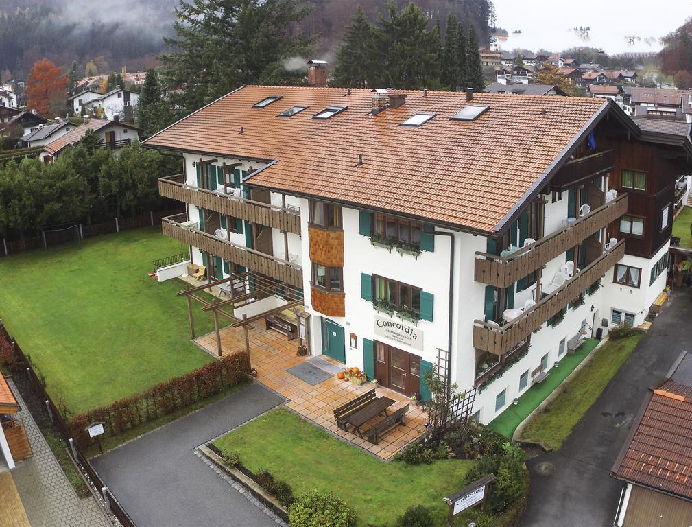 Concordia Apartments 巴特维塞 外观 照片